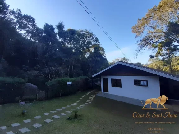 Imagem Casa em Condomínio em Campos do Jordão com lindo quintal!
