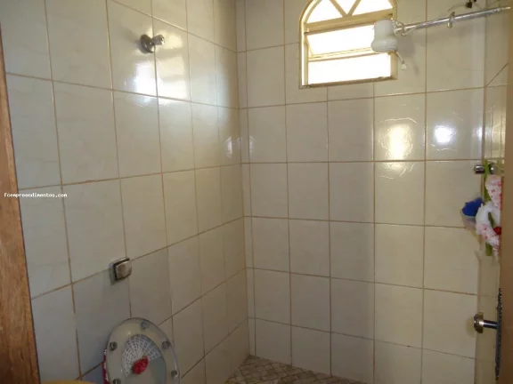 Imagem Casa para Venda em Limeira, Jardim Senador Vergueiro, 4 dormitórios, 1 suíte, 2 banheiros, 1 vaga