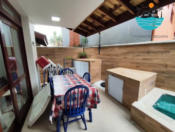 Imagem Casa a Venda Juquehy com escritura definitiva, com 2 dormitórios, 1 suíte e 100m² de área construída, 500m da praia | Juquehy Imobiliária