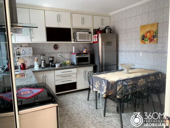 Imagem Sobrado para Venda em Santo André / SP no bairro Jardim Oriental