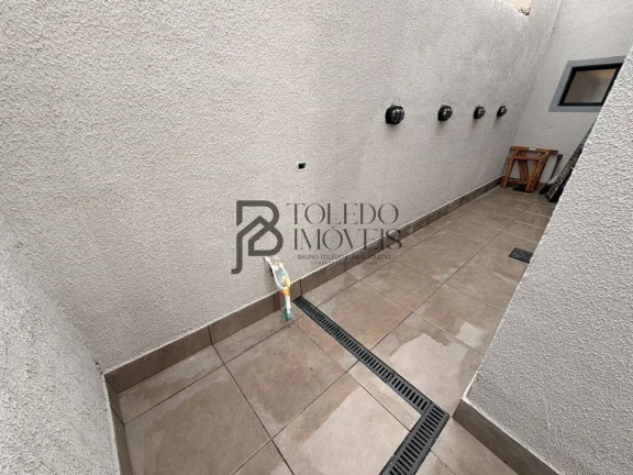 Imagem CASA NOVA 02 DORMITÓRIOS 01 SUÍTE À VENDA – CAIÇARA, PRAIA GRANDE