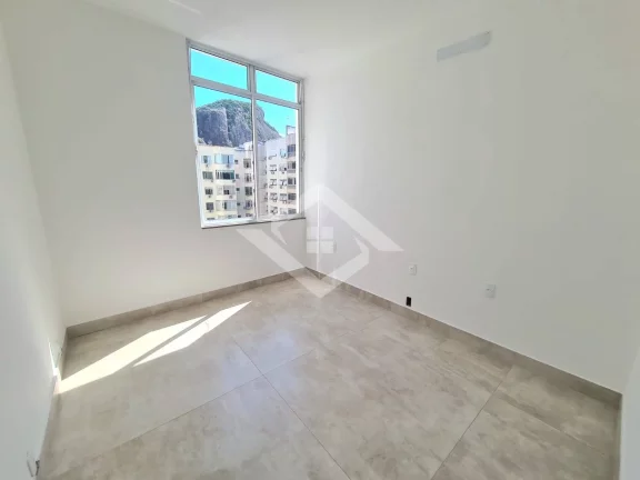Imagem Apartamento de Luxo à Venda em Copacabana - 3 Quartos, 180 m²