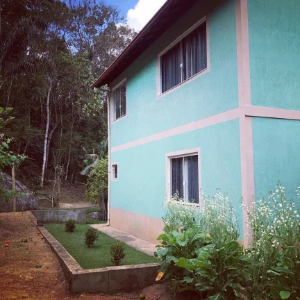 Imagem Vendo esta linda propriedade em Nova Friburgo. Bairro: Campo do Coelho.