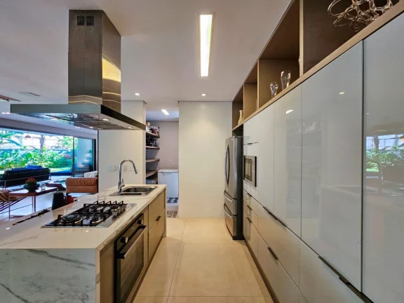 Imagem Residência de Luxo à Venda na Riviera de São Lourenço Módulo 17: 7 Quartos, 7 Suítes e 594m² de Pura Sofisticação!