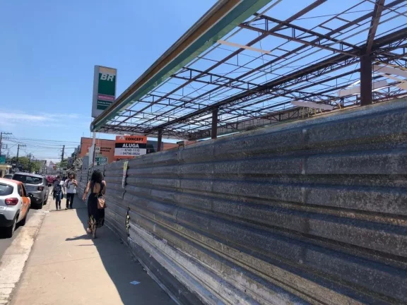 Imagem terreno comercial de esquina para Locação, rua general Francisco Glicério, suzano, sp
