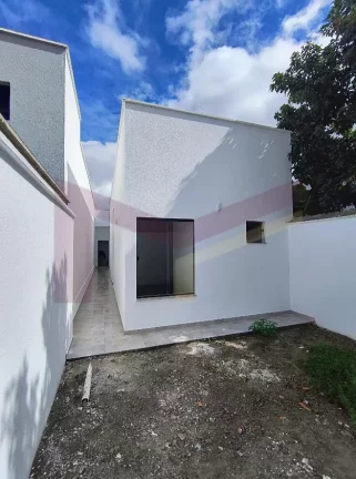 Imagem CASA 3/4 SENDO 1 SUITE NA MANGABEIRA