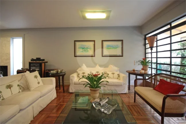Imagem Sobrado à venda com 3 quartos, sendo 1 suíte, em City Butantã, São Paulo - SP