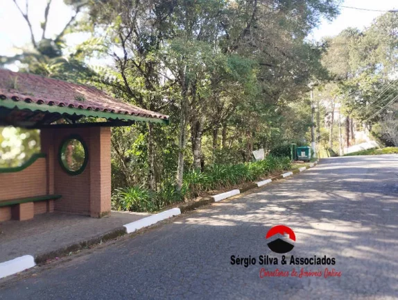 Imagem Terreno a Venda Localizado no Alto do Capivari em Campos do Jordão - SP.