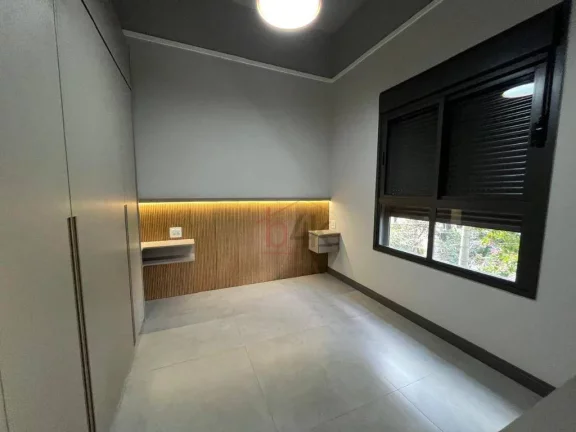 Imagem Apartamento com 34m² com 1 dormitório, 1 banheiro, 1 vaga de Garagem, semi mobiliado - Brooklin