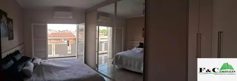 Imagem Casa para Venda em Limeira, Vila Gioto, 3 dormitórios, 1 suíte, 3 banheiros, 2 vagas