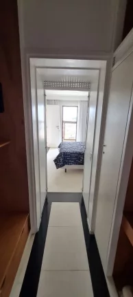 Imagem Cobertura à semi-mobiliada de 271 m², com 3 dormitórios ,sendo 2 suítes master com closet e banh...