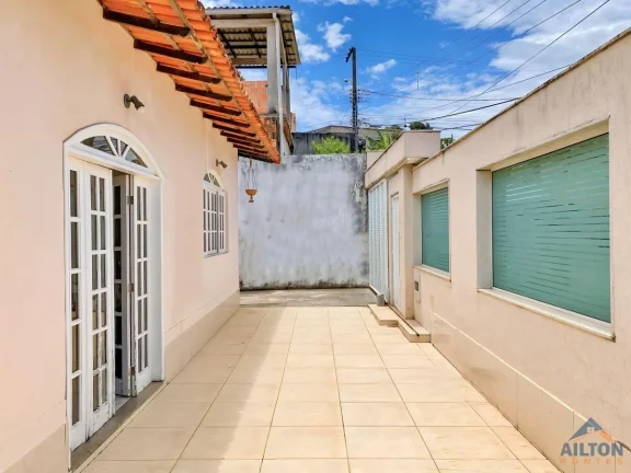 Imagem Casa Linear com 03 Quartos à Venda no Bairro Sol Nascente - Guarapari/ES