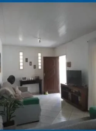 Imagem Casa à Venda em Canasvieiras – 4 Dormitórios 200 Metros da Praia