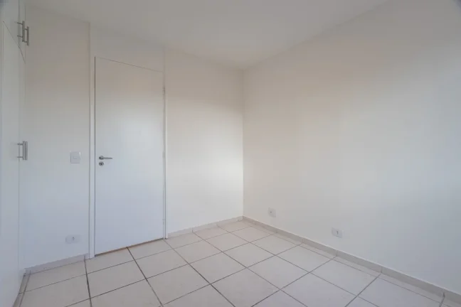Imagem OPORTUNIDADE IMPERDÍVEL ! Apartamento Reformado 92M², 3Q, 1 Suíte, 2 Banheiros, 1 Vaga, Academia, Quadra, Playground, Salão de Festas, Salão de Jogos.