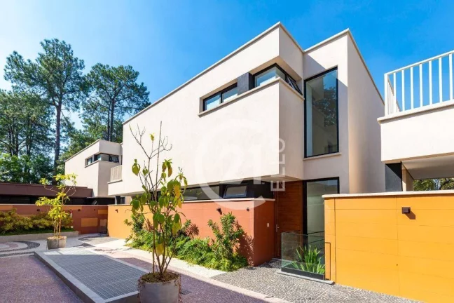 Imagem Casa em condomínio fechado, 4 quartos, Jardim Cordeiro - SP