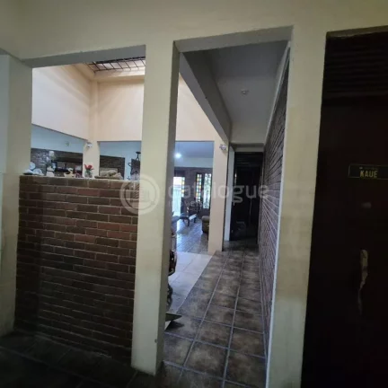 Imagem Venda de uma casa em Alagamra17 x 30 com 4 suítes, sala para 3 ambts, escritório, Dce, 1 Flat, Vagas de garagem