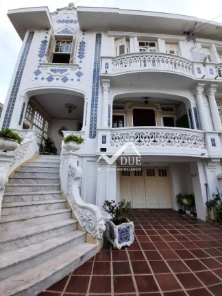 Imagem Sobrado com 4 dormitórios à venda, 280 m² por R$ 1.915.000 - Pompéia - Santos/SP