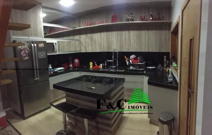 Imagem Sobrado para Venda em Limeira, Jardim Residencial Dona Santina Paroli Peccinini, 3 dormitórios, 1 suíte, 2 banheiros