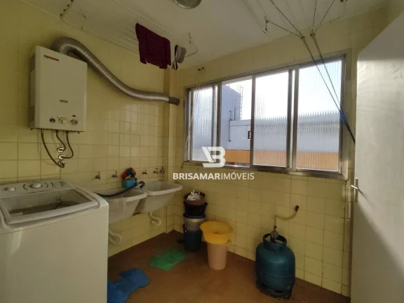 Imagem Apartamento com 3 dormitórios à venda, 142 m² por R$ 700.000,00 - Pitangueiras - Guarujá/SP