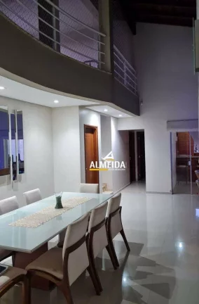 Imagem Casa com 5 dormitórios à venda, 264 m² por R$ 1.200.000,00 - Estádio - Rio Claro/SP