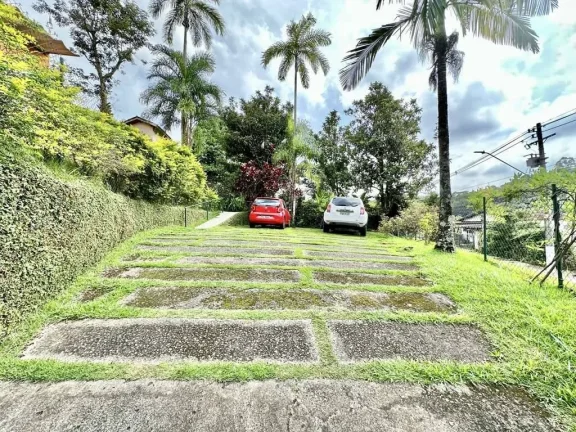 Imagem Rua das Granjas (Miolo) - 4 dorm / 2 sts, linda vista!