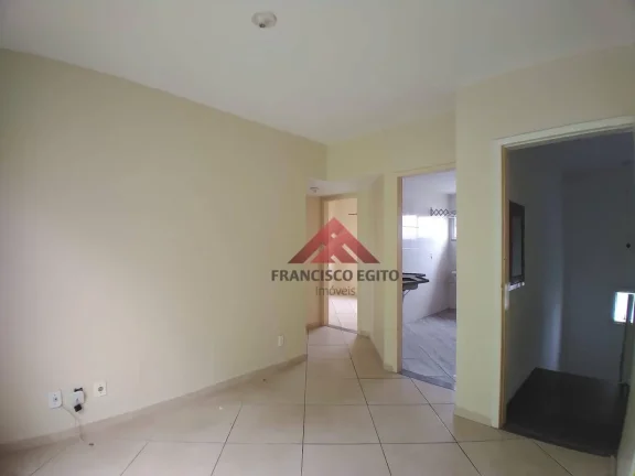 Imagem Apartamento com 2 dormitórios para alugar, 40 m² por R$ 1.077,78/mês - Trindade - São Gonçalo/RJ