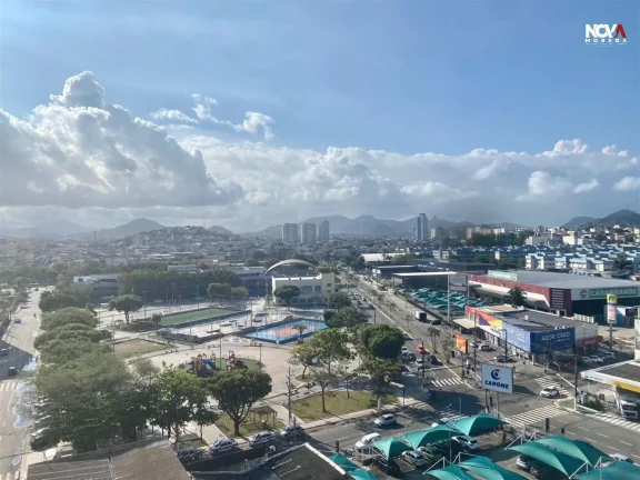 Imagem Apartamento em andar alto, com excelente ventilação, vista aberta e localização privilegiada a p...