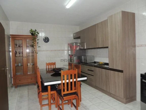 Imagem Casa com Quintal, ,piscina, churrasqueira, Jardim Bela Vista,Guaratinguetá ,aceita permuta