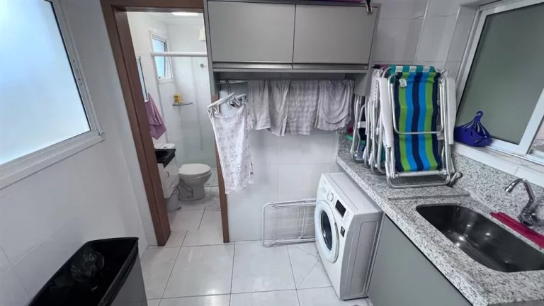 Imagem APARTAMENTO COM 145 m² - FORTE - PRAIA GRANDE SP