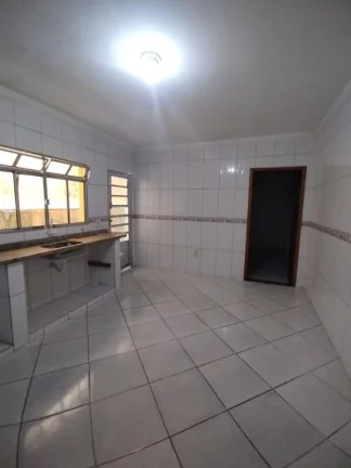 Imagem Casa com 3 dormitórios à venda, 185 m² por R$ 600.000 - Parque Dourado - Ferraz de Vasconcelos/SP