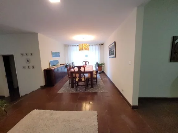 Imagem PITANGUEIRAS – NA QUADRA DA PRAIA, COM VISTA PARA O MAR, LOCAL NOBRE, OPORTUNIDADE ÚNICA, 160 M² ÚTEIS, LOCALIZAÇÃO PRIVILEGIADO, 01 VAGA DE GARAGEM