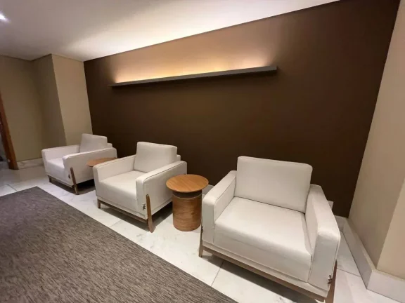 Imagem Apartamento de Luxo com 4 Suítes e 4 Vagas, Ampla Área Externa e Sofisticação em Cada Detalhe!
