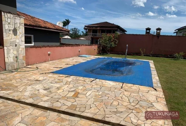 Imagem Casa Térrea 3 Dormitórios e Piscina - Condomínio Fechado - Bertioga - SP .