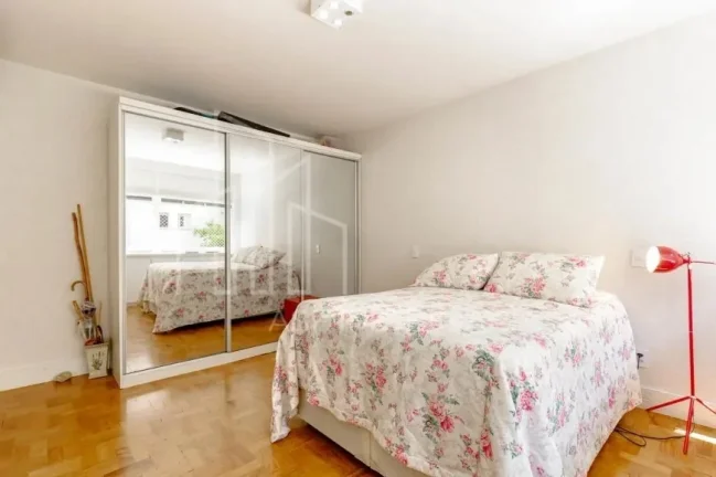 Imagem Apartamento Jardim Paulista - 174M², 3 Dorms, 1 Suíte, 2 Vagas Determinadas, Armários, Split.