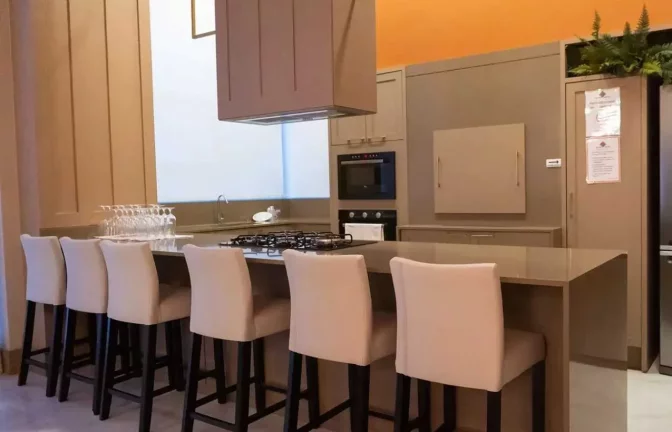 Imagem Apartamento mobiliado com 2 dormitórios sendo 1 suíte em - Itapema