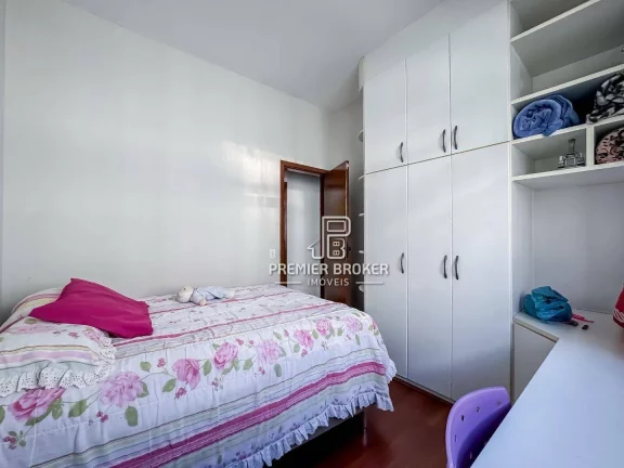 Imagem Apartamento à venda, 52 m² por R$ 360.000,00 - Várzea - Teresópolis/RJ