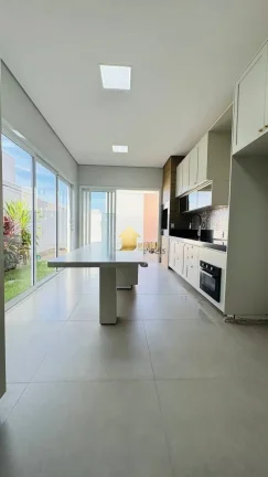 Imagem Casa 3 suítes Térrea Condomínio Primor das Torres