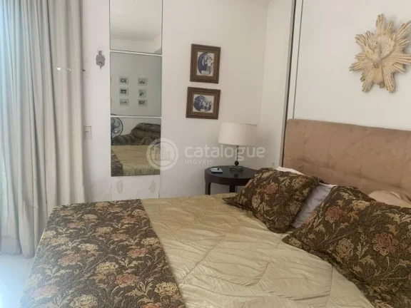 Imagem Linda Casa no Cond. Padre Monte com 5 suites