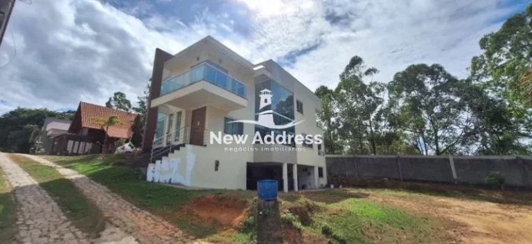 Imagem Luxuosa Casa Triplex no Condomínio Sol do Vale - Retiro do Congo - Jucu, Vila Velha