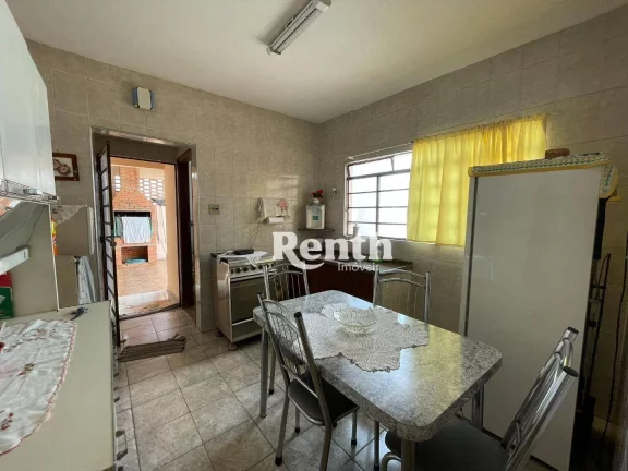 Imagem Casa com 5 dormitórios à venda, 194 m² por R$ 1.350.000 - Consolação - Rio Claro/SP