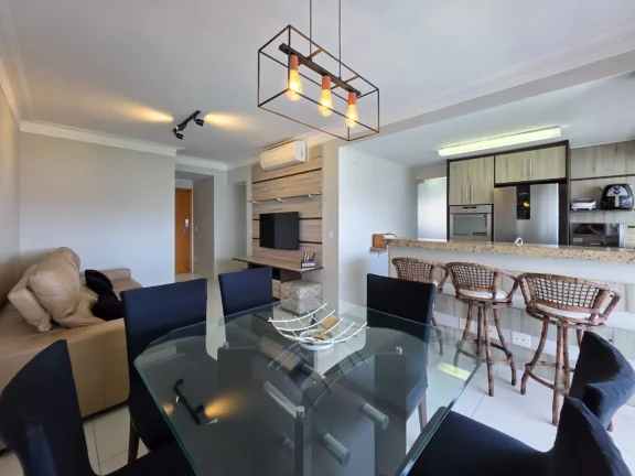 Imagem Apartamento à Venda na Riviera de São Lourenço Módulo 08: 3 Quartos, 1 Suíte, 2 Salas, 2 Vagas de Garagem, 105m² de Área.
