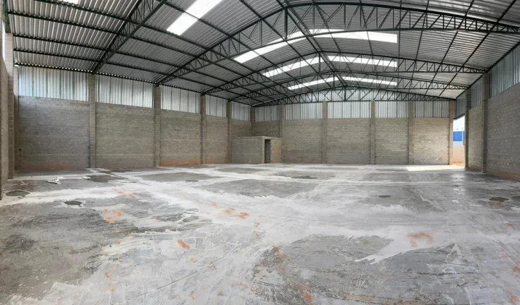 Imagem Barracão Galpão com 700m² George Oetterer Iperó - SP