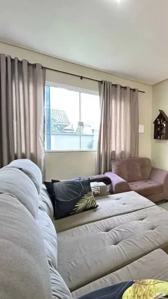 Imagem Sobrado com 2 dormitórios e 1 vaga de garagem - Fátima | Joinville/SC