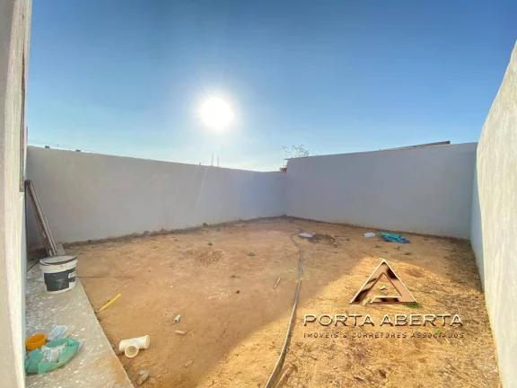 Imagem Casa Linear em Meio Lote Residencial Porto Seguro - cod 1501