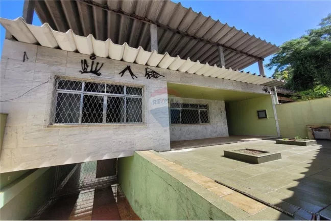Imagem Casa com 4 quartos, à venda no Pechincha , Rio de Janeiro.