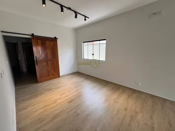 Imagem Lindíssima Casa à venda Nova e com muito bom gosto no acabamento em Peruíbe