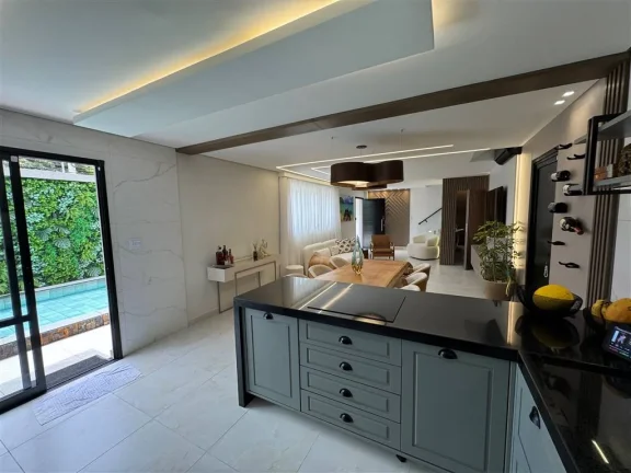 Imagem CASA COM 140 m² - GUILHERMINA - PRAIA GRANDE SP