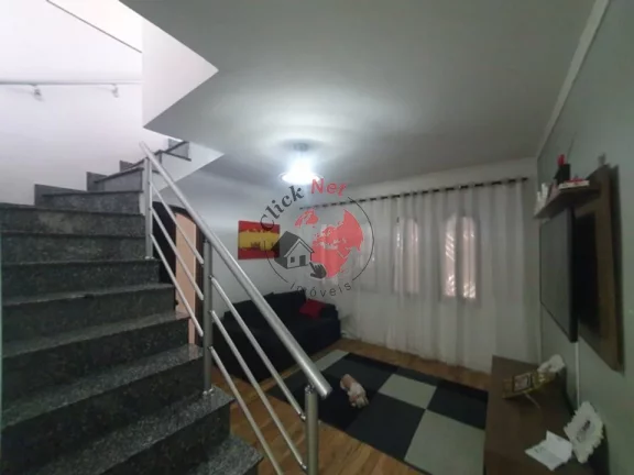 Imagem Sobrado para Venda no bairro Jardim das Maravilhas, 4 dormitórios, 1 suíte, 2 vagas