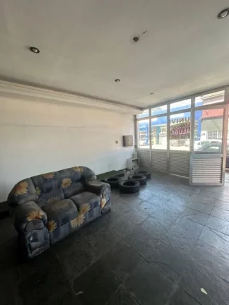 Imagem Salão para alugar, 77 m² por R$ 4.200,00/mês - Vila Costa - Suzano/SP