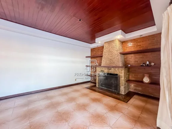 Imagem Casa à venda, 250 m² por R$ 1.100.000,00 - Carlos Guinle - Teresópolis/RJ